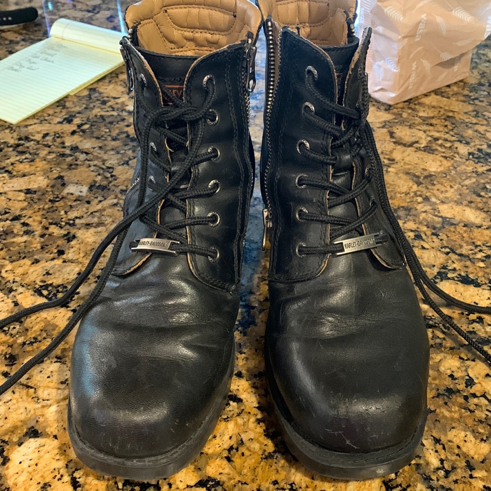 Ladies Harley boots